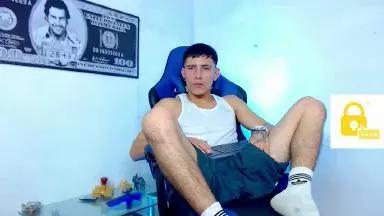 alejo_master7 on Cam4 