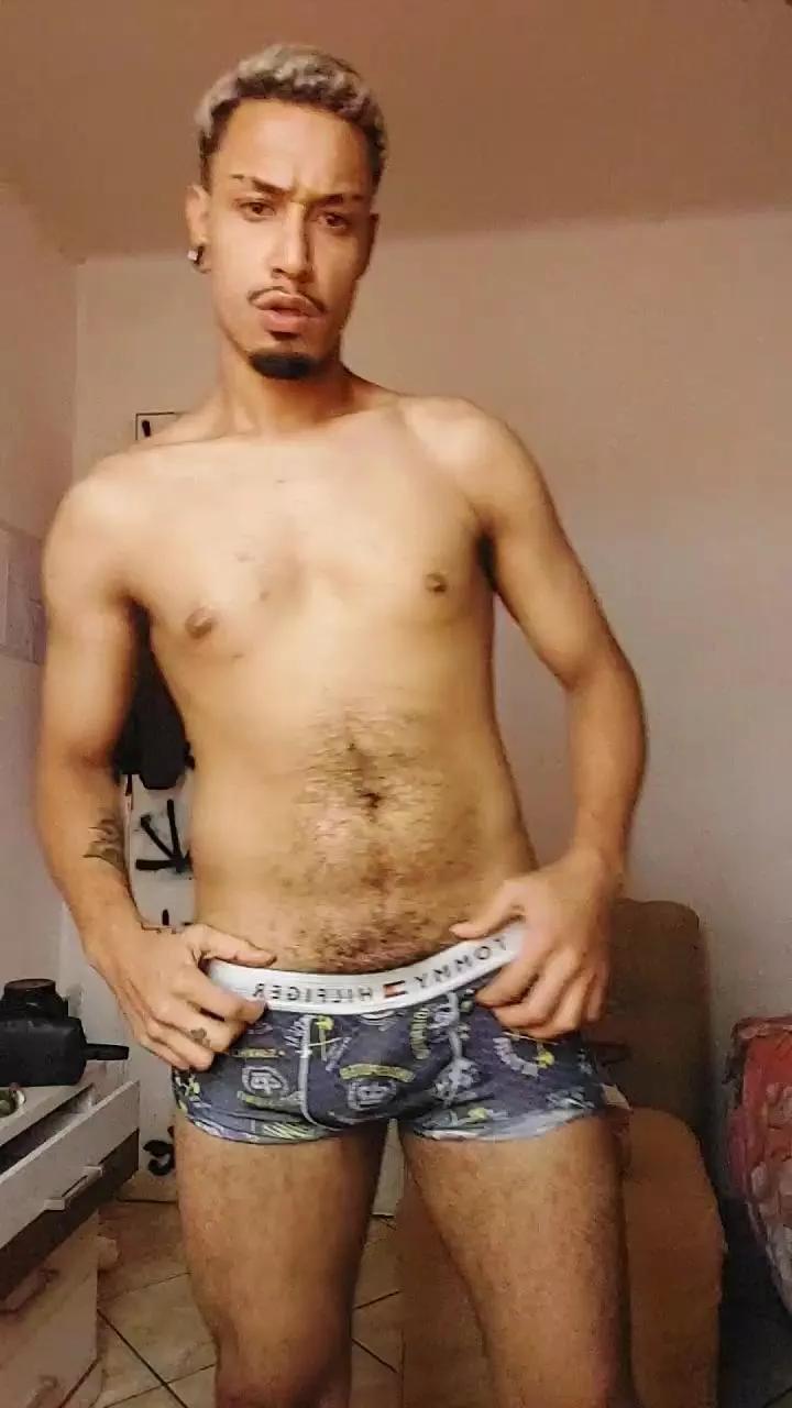 tzprado2d on Cam4 